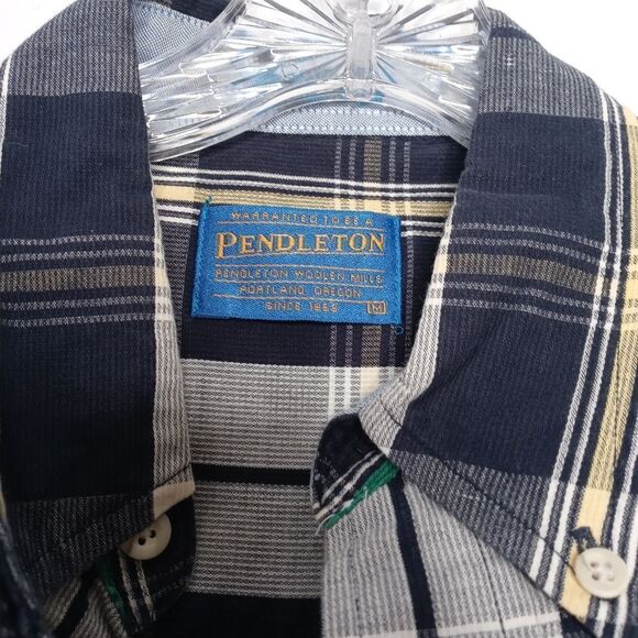 Pendleton plaid button down shirt size medium - Picture 3 of 6